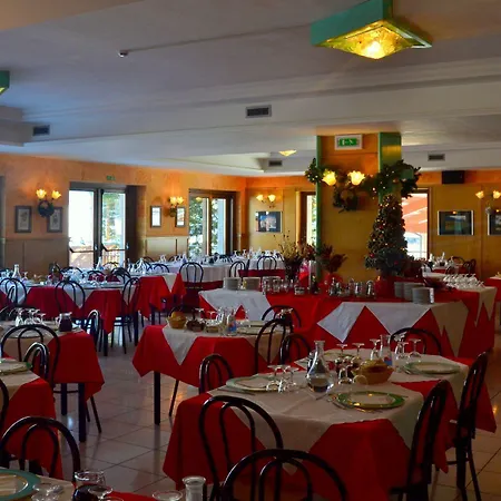 Hotell Alba Sporting 3*