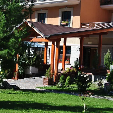 Alba Sporting 3* Rocca di Mezzo