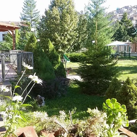 Hotell Alba Sporting Rocca di Mezzo