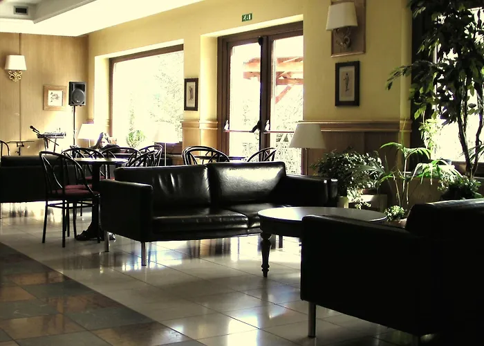 Отель Alba Sporting Рокка-ди-Меццо