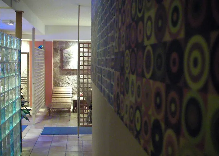 Отель Alba Sporting 3*